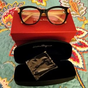 Salvatore Ferragamo Glasses Frame / Clear lenses